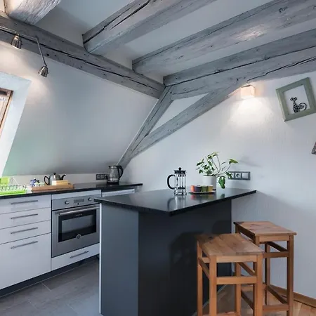 Апартаменты Mon Ptit Nid T3 Duplex Au Coeur De La Krutenau *